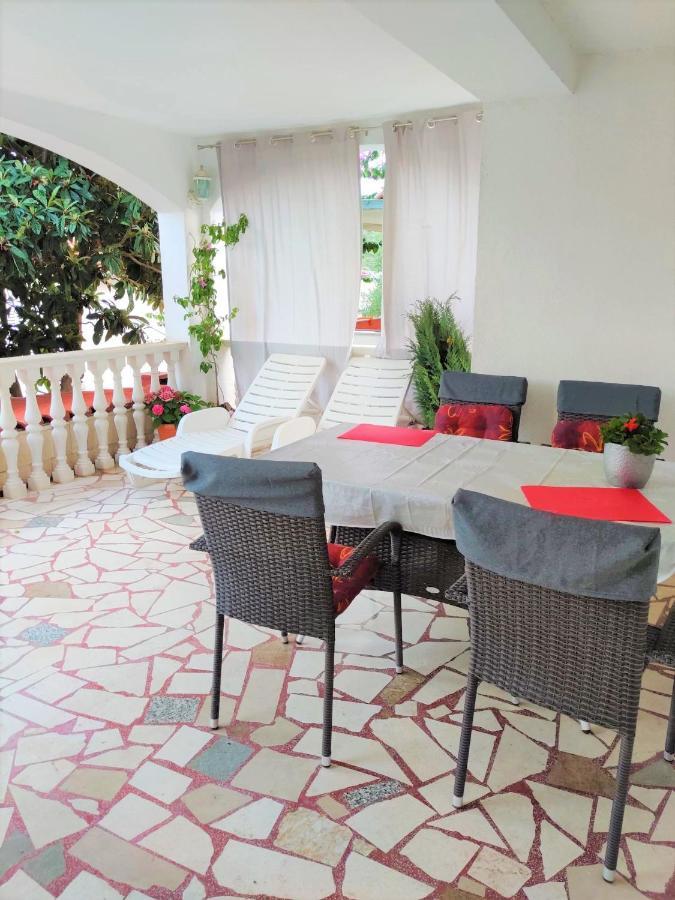 Apartment 산책길 외부 사진
